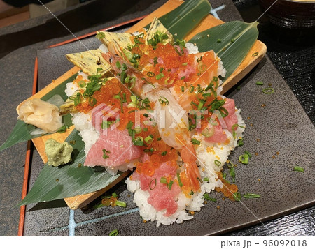 豪華海鮮チラシ 96092018