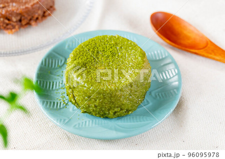 オートミールで作る抹茶のプチケーキ オートミールで作る抹茶のプチケーキ 96095978