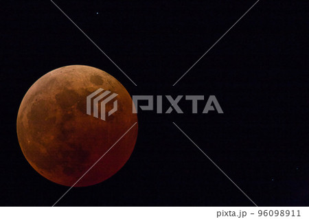 2022年11月8日　皆既月食+天王星食 96098911