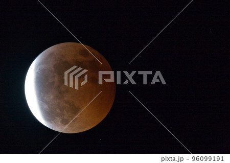 2022年11月8日　皆既月食+天王星食 96099191
