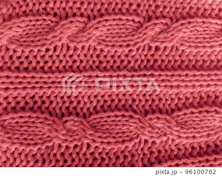 Organic knitted texture with macro woven threads. 96100762