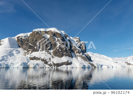 Antarctic landscape with rocks and snow Antarctic landscape with rocks and snow 96102174