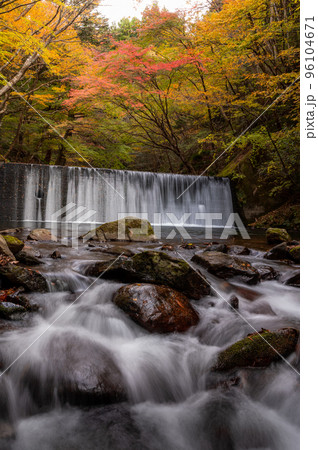 茨城県高萩市 紅葉の花園渓谷 茨城県高萩市 紅葉の花園渓谷 96104671