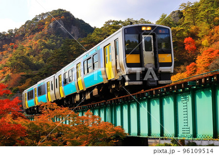 紅葉と水郡線 紅葉と水郡線 96109514