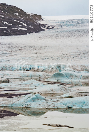 Hoffellsjokull glacier and lagoon in Iceland Hoffellsjokull glacier and lagoon in Iceland 96110772