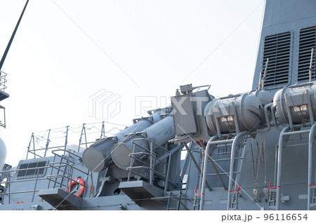 海上自衛隊護衛艦しらぬい 96116654