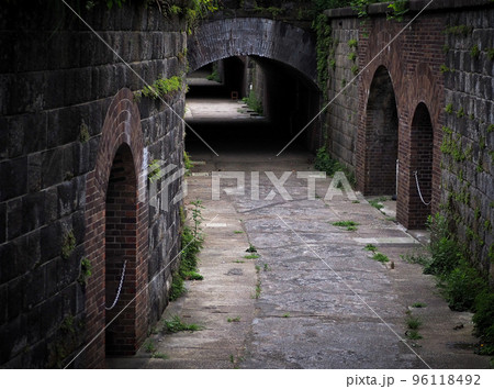 横須賀浦賀の千代ヶ崎砲台跡 横須賀浦賀の千代ヶ崎砲台跡 96118492