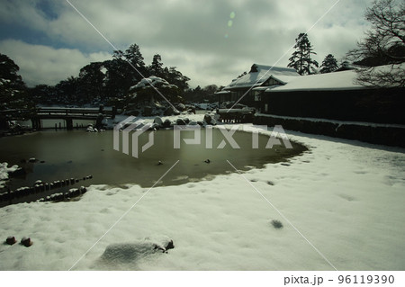 雪の彦根城 雪の彦根城 96119390