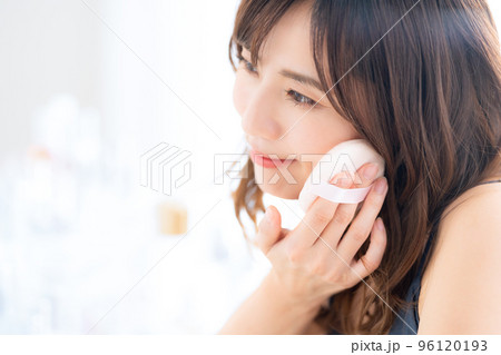 女性 ビューティー 美容 メイク 女性 ビューティー 美容 メイク 96120193