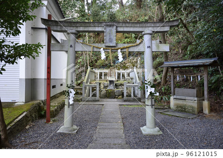 粟田神社末社　吉兵衛神社 96121015