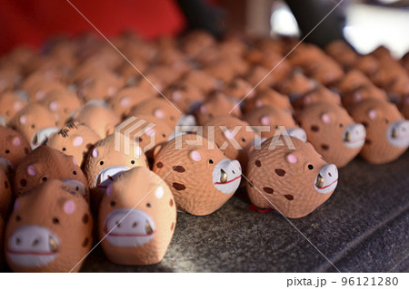 建仁寺塔頭　摩利支尊天堂（禅居庵）猪みくじ 96121280