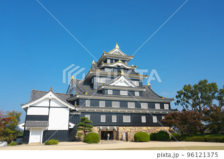【日本100名城】令和の大改修を終えリニューアルオープンした岡山城天守4 岡山県岡山市北区 【日本100名城】令和の大改修を終えリニューアルオープンした岡山城天守4 岡山県岡山市北区 96121375