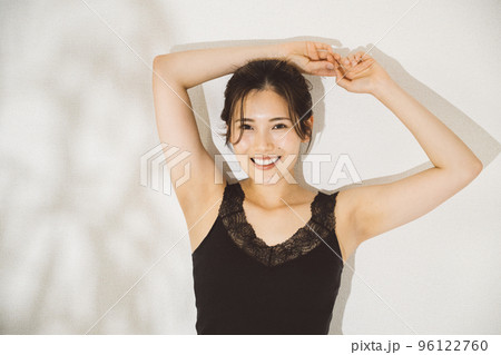 女性スキンケア・ビューティ・脱毛イメージ 96122760