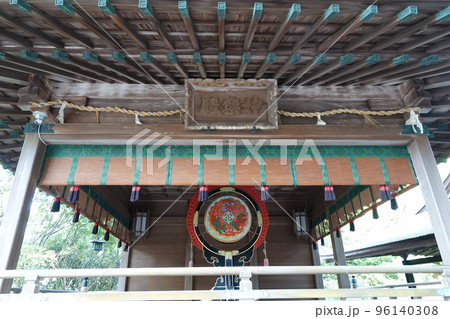 金比羅宮は香川県の像頭山に鎮座する神社です。 96140308