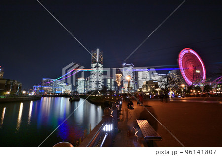 横浜みなとみらい全館点灯の夜景 横浜みなとみらい全館点灯の夜景 96141807