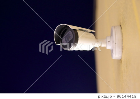 防犯カメラ　イメージ 96144418