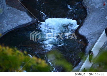 吹割の滝 96155266