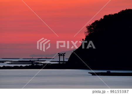 虫明・長島の朝日 虫明・長島の朝日 96155387