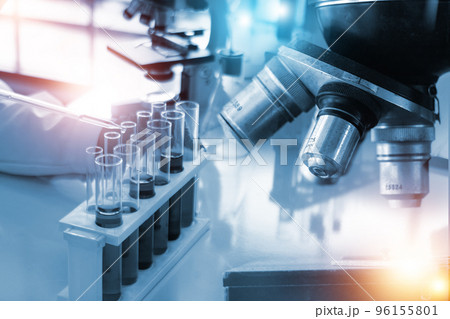 Double exposure Young woman scientific using equipment in the laboratory for research Double exposure Young woman scientific using equipment in the laboratory for research 96155801