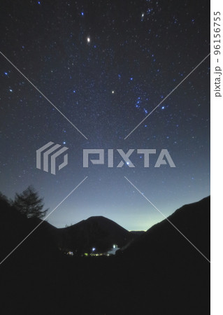 奥日光金精峠の絶景星空／栃木県日光市湯元 96156755