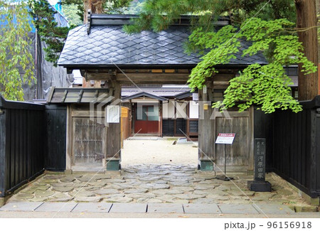 角館の町並み（小京都）田宮旧武家屋敷通りの風景（旧河原田家住宅） 96156918