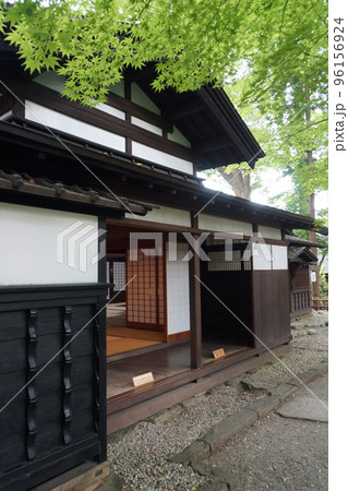 角館の町並み（小京都）田宮旧武家屋敷通りの風景（旧小田野家住宅） 96156924