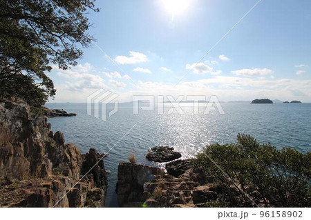 藻振鼻 兵庫県たつの市御津町室津 風光明媚な釣り場 藻振鼻 兵庫県たつの市御津町室津 風光明媚な釣り場 96158902