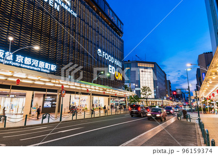 京都　四条河原町　夜景 96159374
