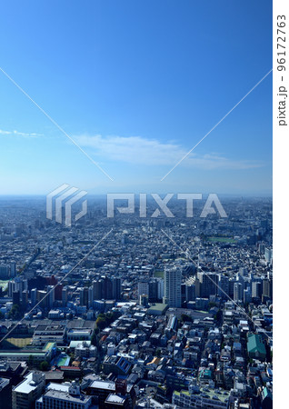 東京都庁 展望室から都市の風景 東京都庁 展望室から都市の風景 96172763