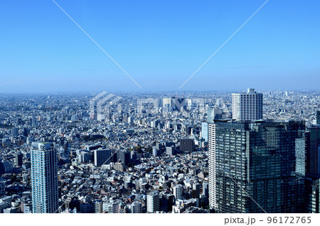 東京都庁 展望室から都市の風景 東京都庁 展望室から都市の風景 96172765
