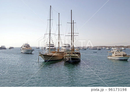 Sailing ship on the Red Sea. Seaport in Hurghada 96173198