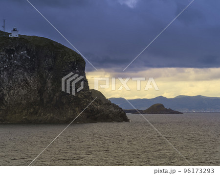 北海道・利尻島 鴛泊港付近の景観 / Rishiri Island, Japan 北海道・利尻島 鴛泊港付近の景観 / Rishiri Island, Japan 96173293