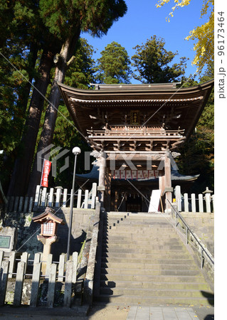 小国両神社・楼門 96173464