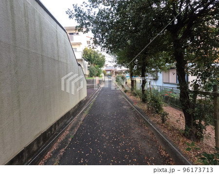 市営団地 96173713
