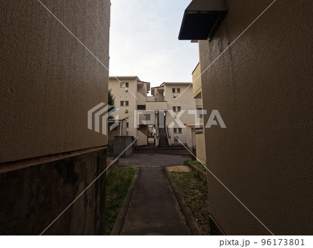 市営団地 96173801