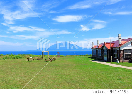 北海道紀行　北のカナリアパーク　礼文島 96174592