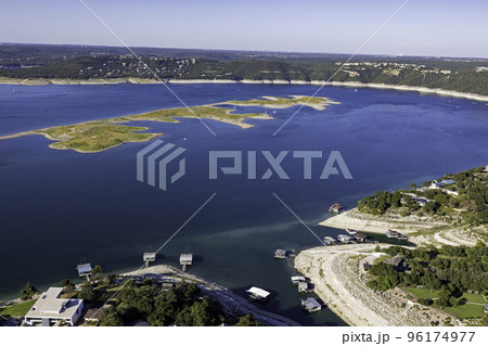 トラピス湖・オアシス・空撮 96174977