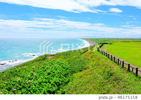 北海道紀行 オホーツク海の海岸と慰霊碑 さるふつ公園 北海道紀行 オホーツク海の海岸と慰霊碑 さるふつ公園 96175158