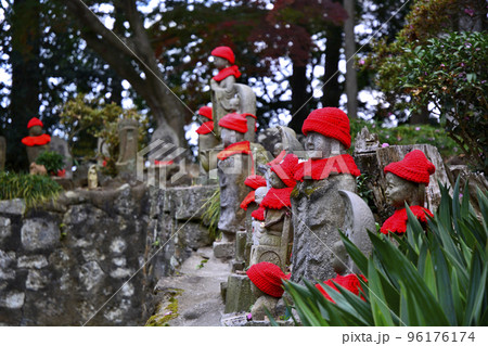 水戸市六地蔵寺のお地蔵様 96176174