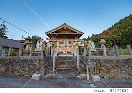 山田神社 鳥取県西伯郡伯耆町栃原 山田神社 鳥取県西伯郡伯耆町栃原 96176886