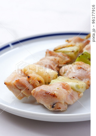 焼き鳥（ネギマ） 96177916