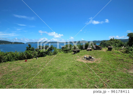 奄美大島 瀬戸崎の風景 奄美大島 瀬戸崎の風景 96178411