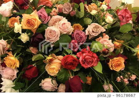 Casket Spray of Beautiful Roses 96178667