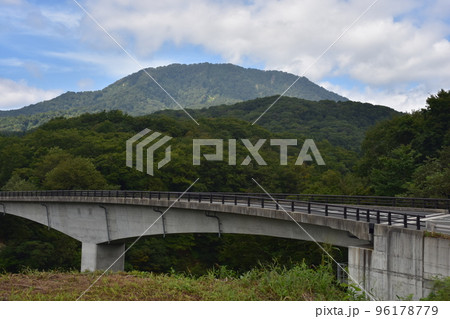 東北　岩手県　一関市の祭畤温泉・骨寺村荘園跡・祭畤災害遺構 96178779