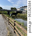 川辺の風景 96182884