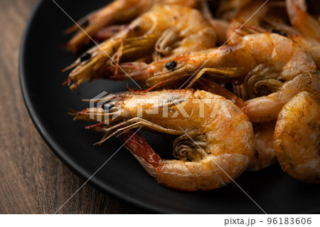 芝エビの素揚げ 96183606
