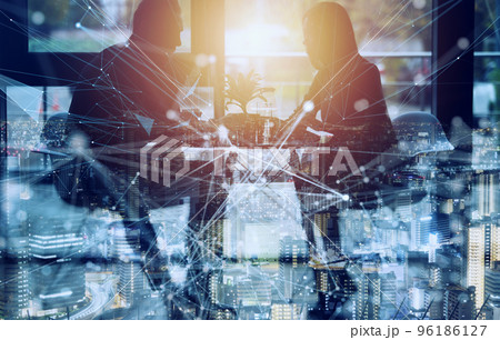 Business people collaborate together in office. Internet connection effects. Double exposure effects. 96186127