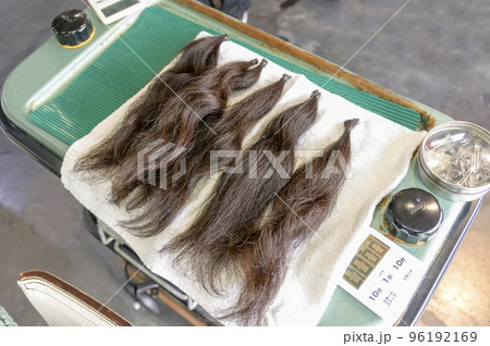 ヘアドネーション 96192169