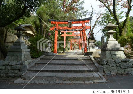 竹中稲荷神社 参道入口 京都市左京区吉田 竹中稲荷神社 参道入口 京都市左京区吉田 96193911