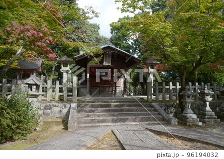 竹中稲荷神社　本殿　京都市左京区吉田 96194032